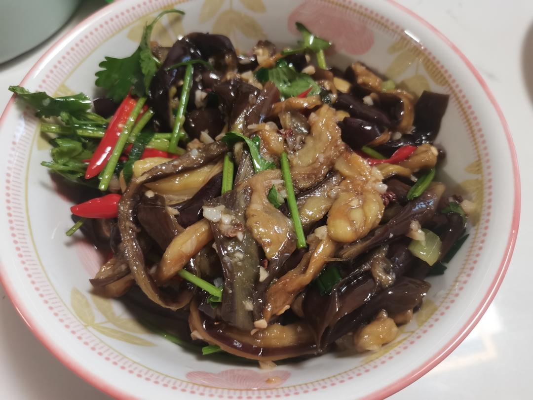 凉拌茄子这样做，堪称米饭杀手