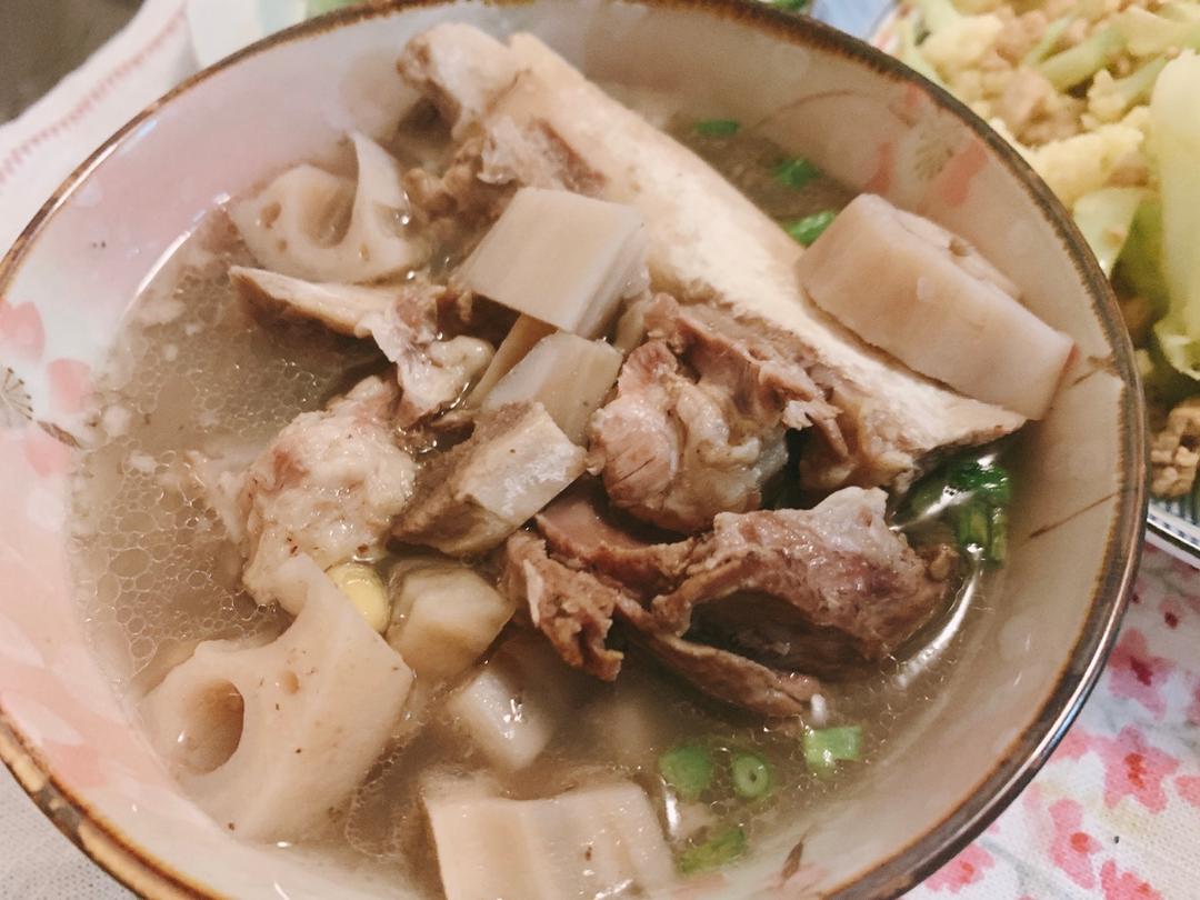 排骨莲藕汤