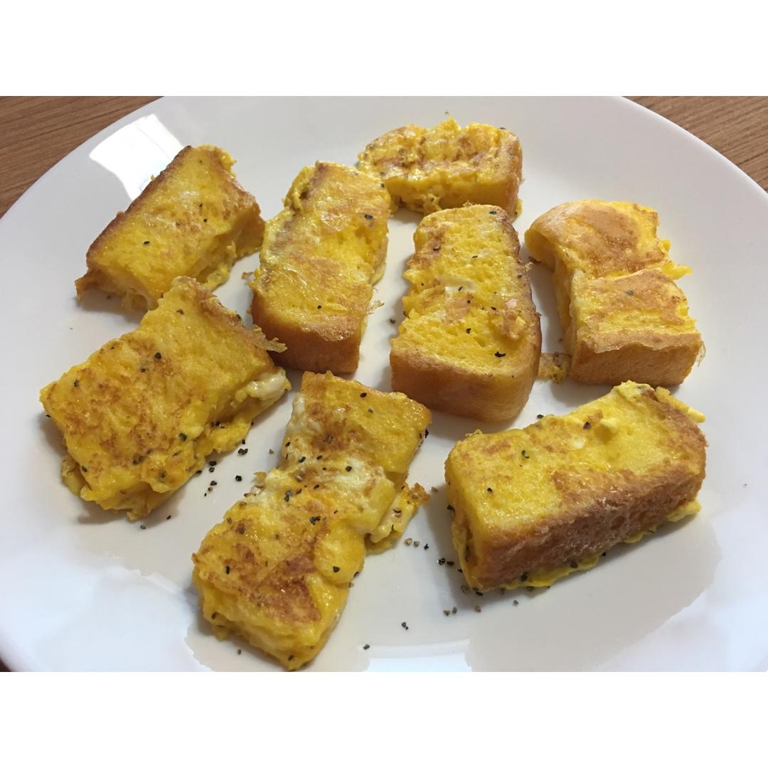 煎鸡蛋吐司