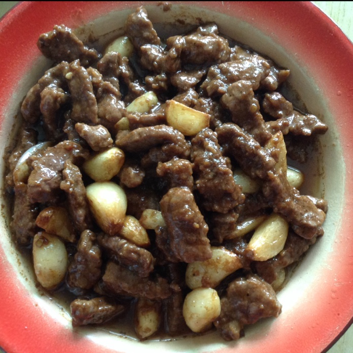 黑蒜子牛肉粒