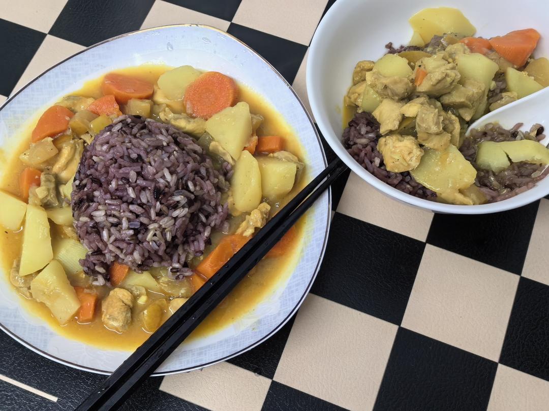 减脂三餐·电饭煲 | 苹果酸奶咖喱鸡