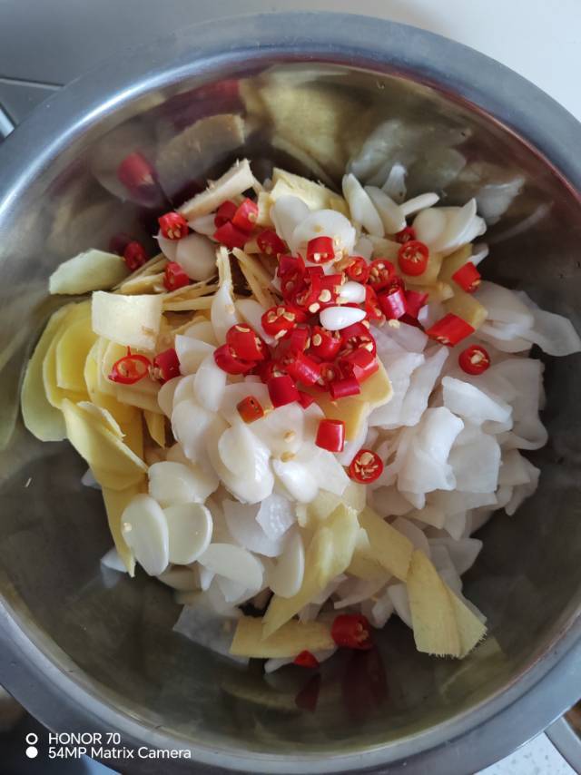 酸甜爽口白萝卜咸菜