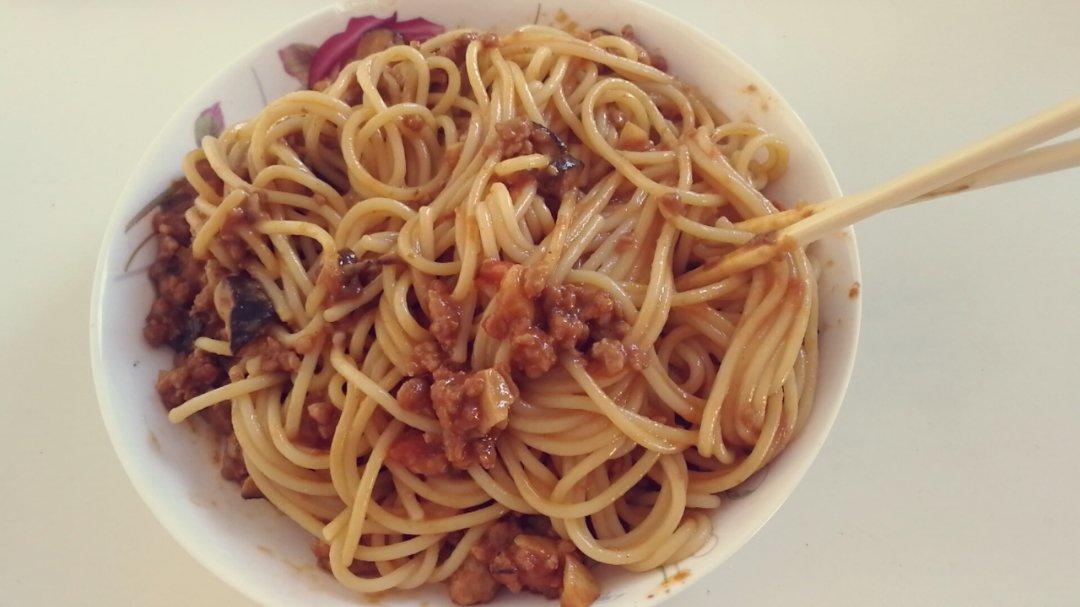 番茄肉酱意大利面