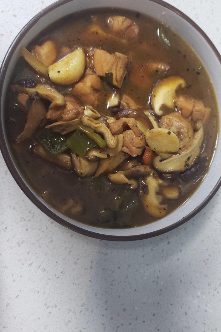 香菇炖鸡