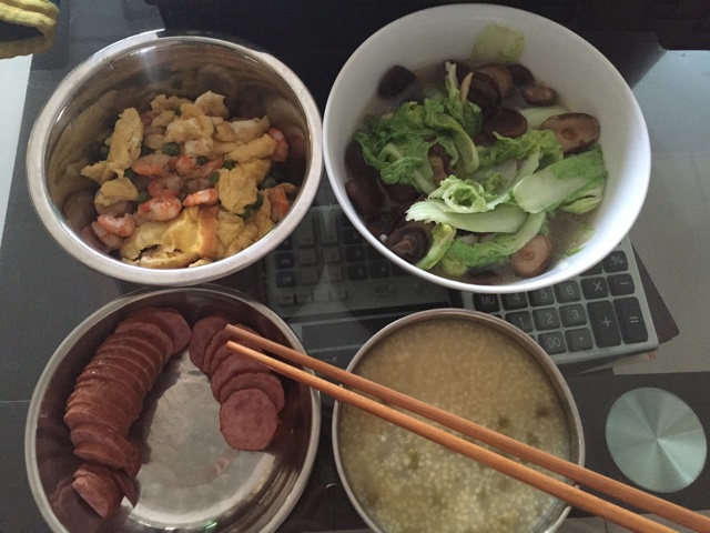 我为家人做晚餐