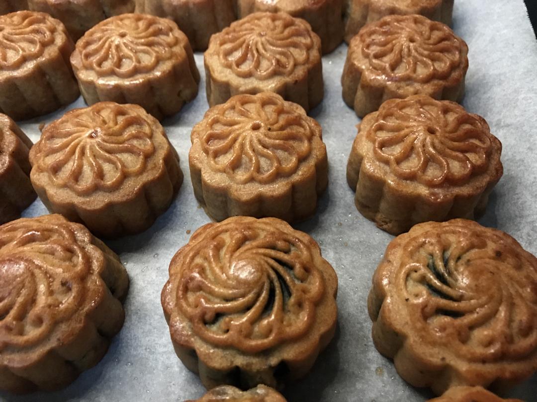 【终极版广式月饼配方】表皮油亮的秘诀！