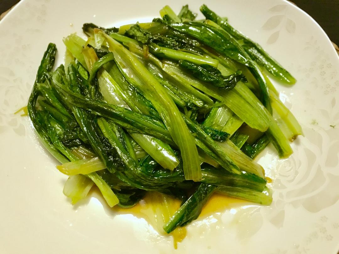 清炒油麦菜