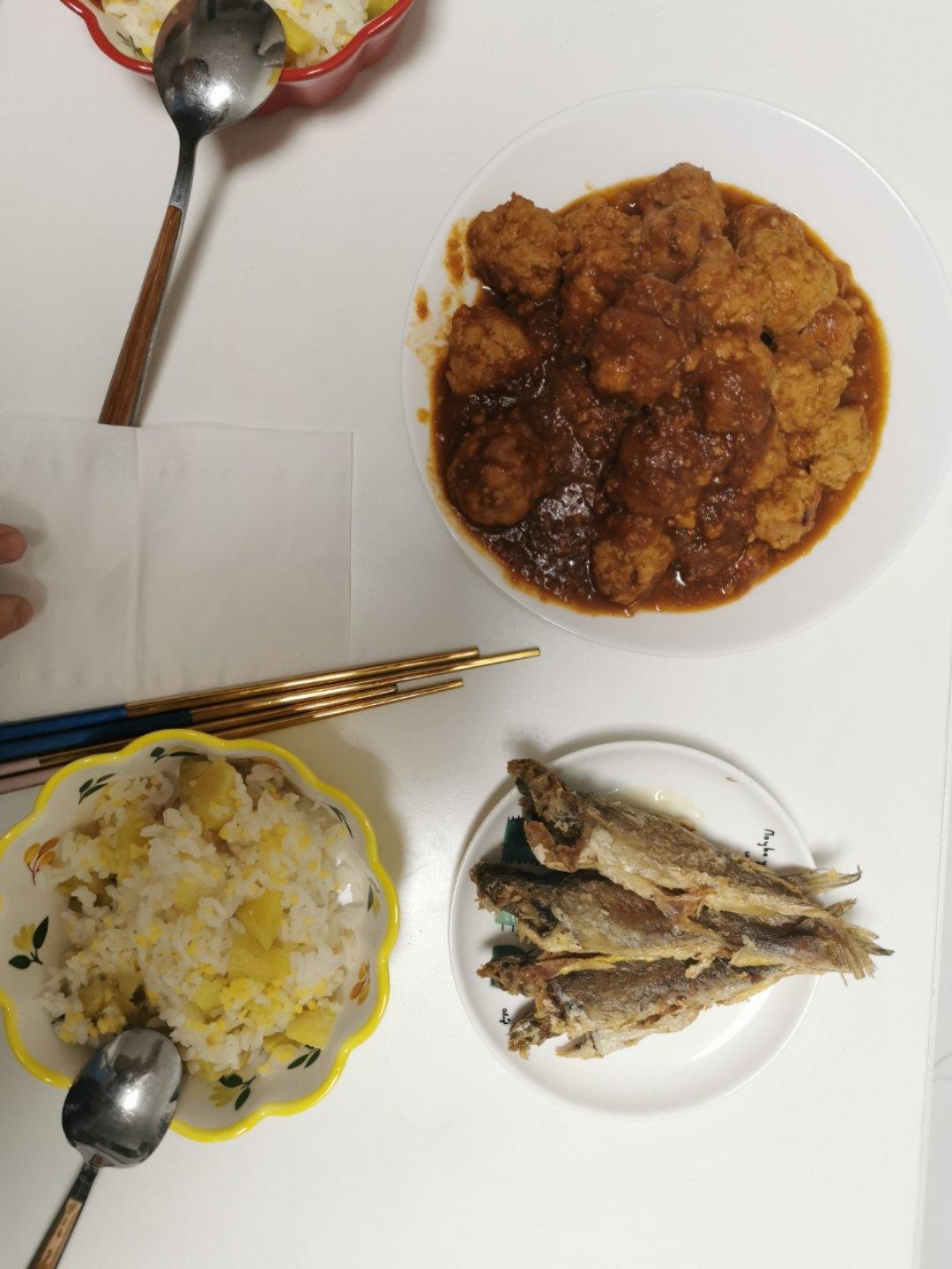 茄汁鸡胸肉丸子