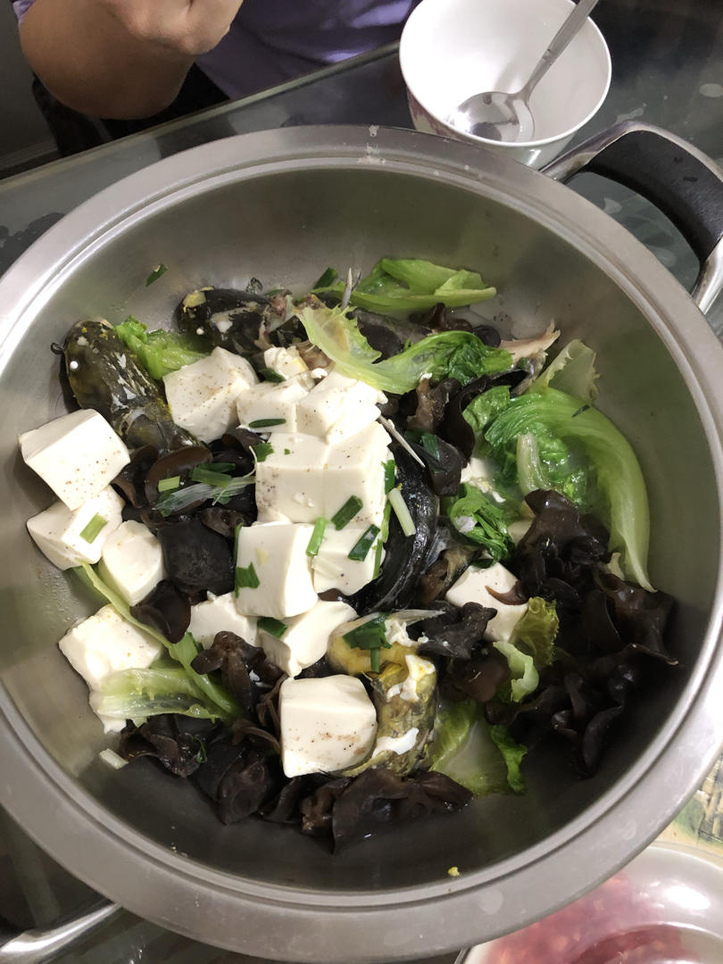 昂刺鱼豆腐汤（黄辣丁）
