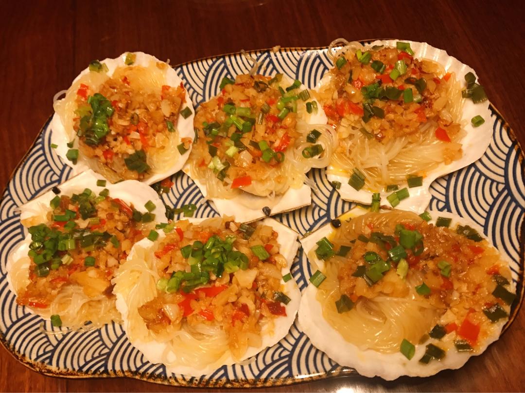 蒜蓉粉丝蒸扇贝