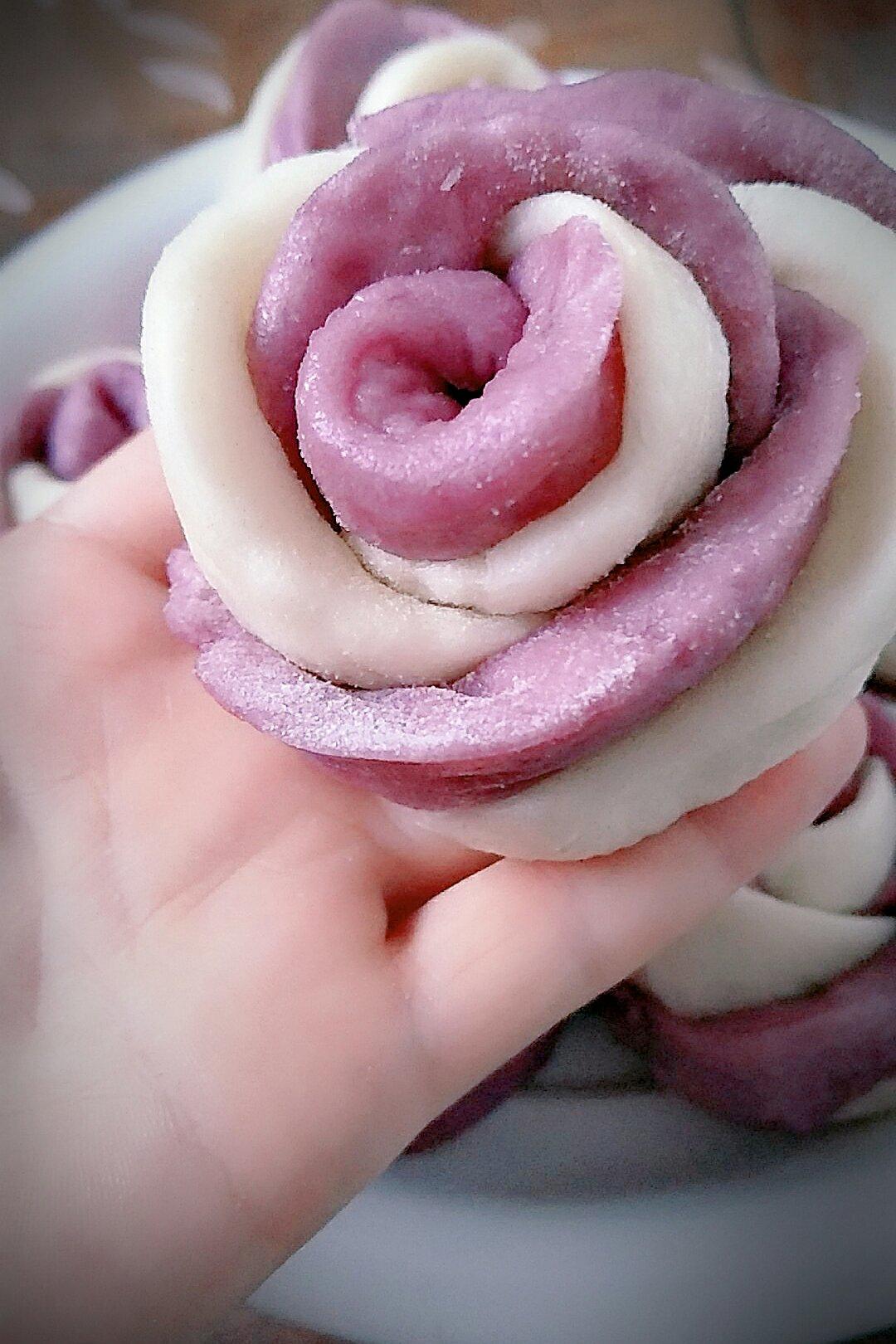 手机用户0008_9oxz做的紫薯玫瑰花馒头