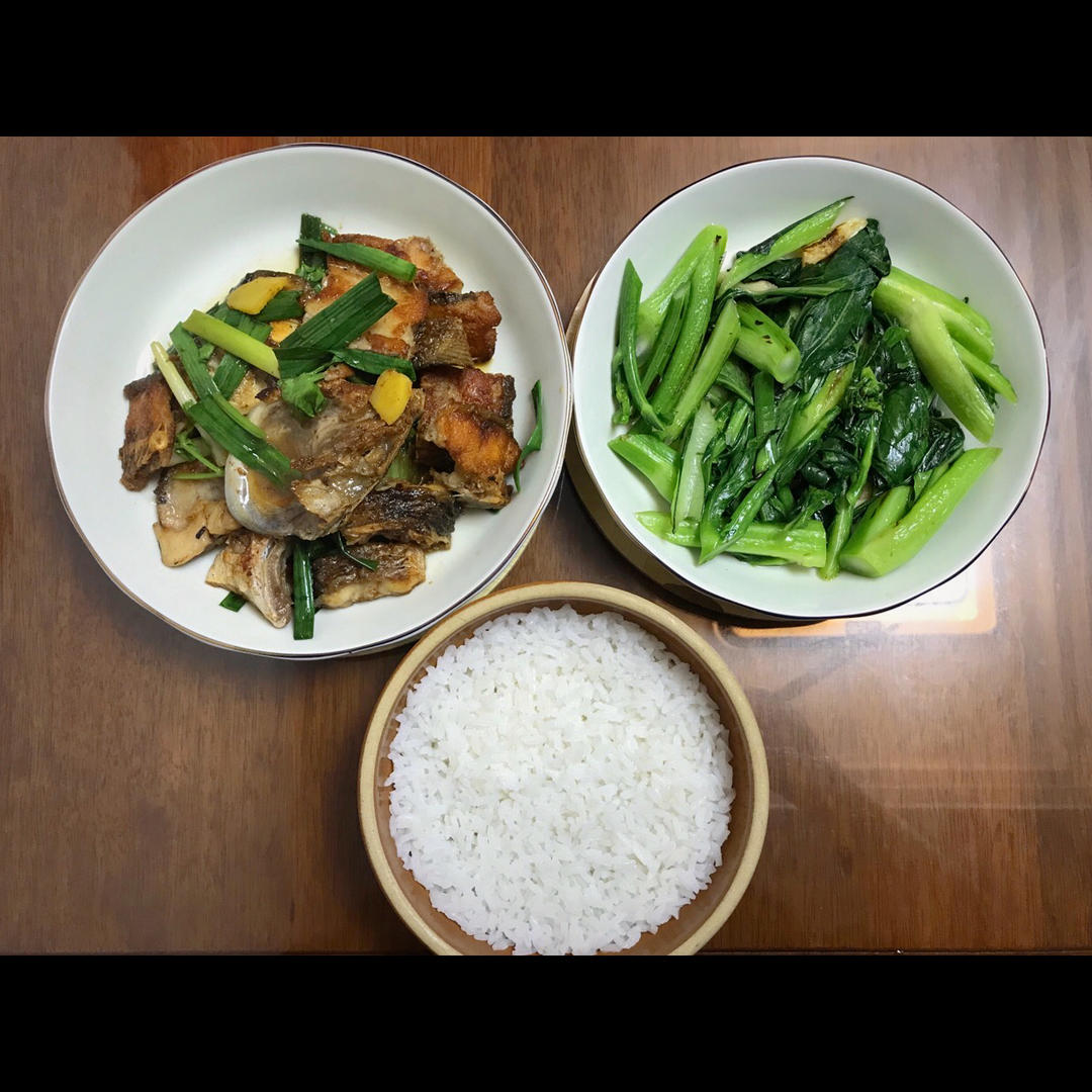 红烧鱼头