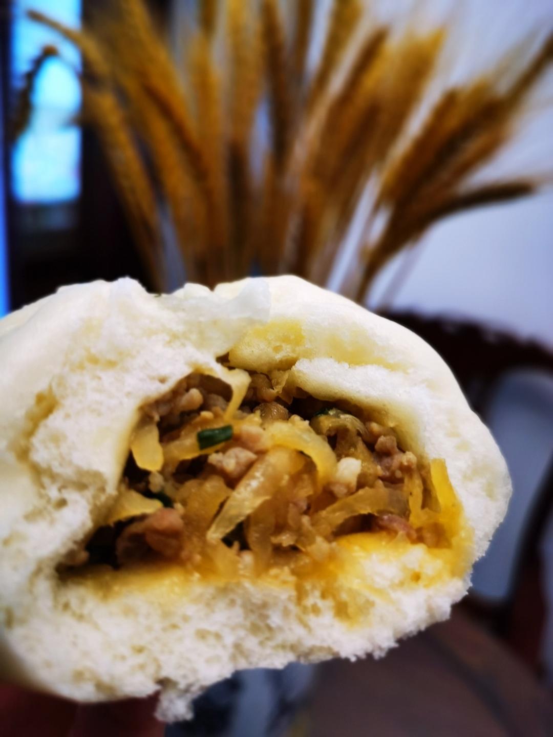 让人尖叫的萝卜丝大肉包