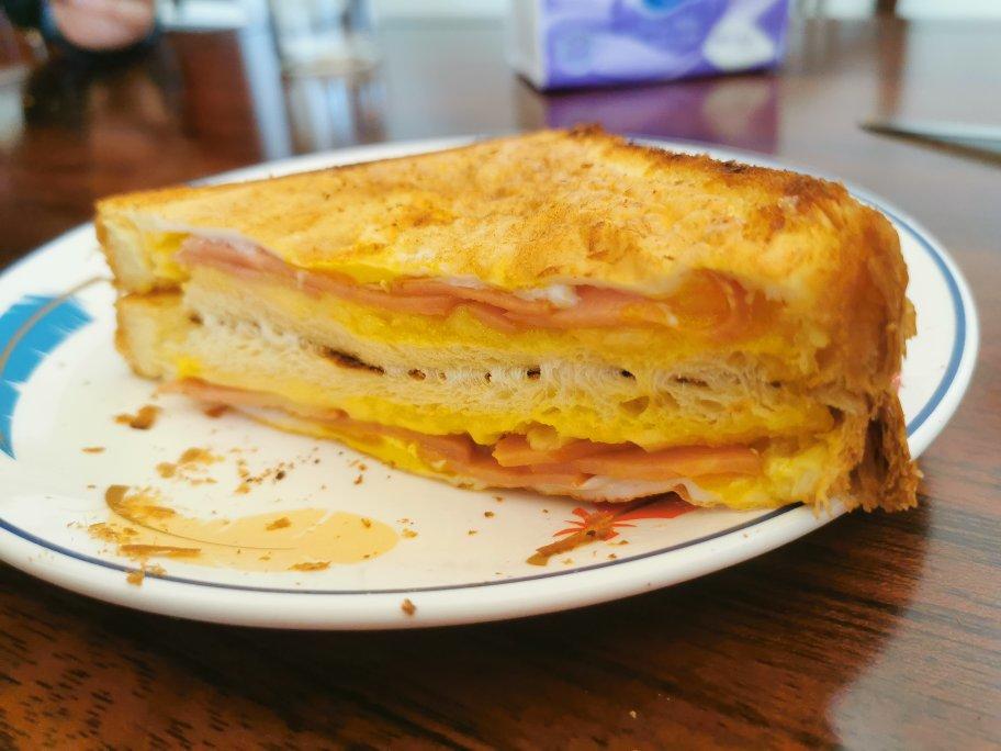 一片面包的三明治