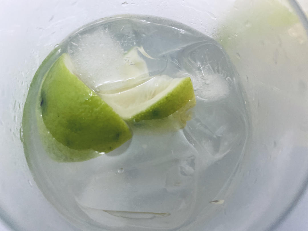 《乡村姑娘》鸡尾酒