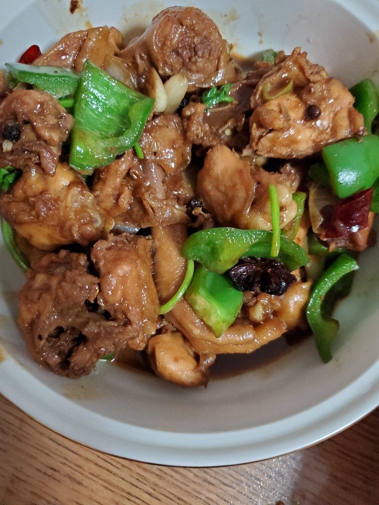 辣椒炒鸡（临沂家常）