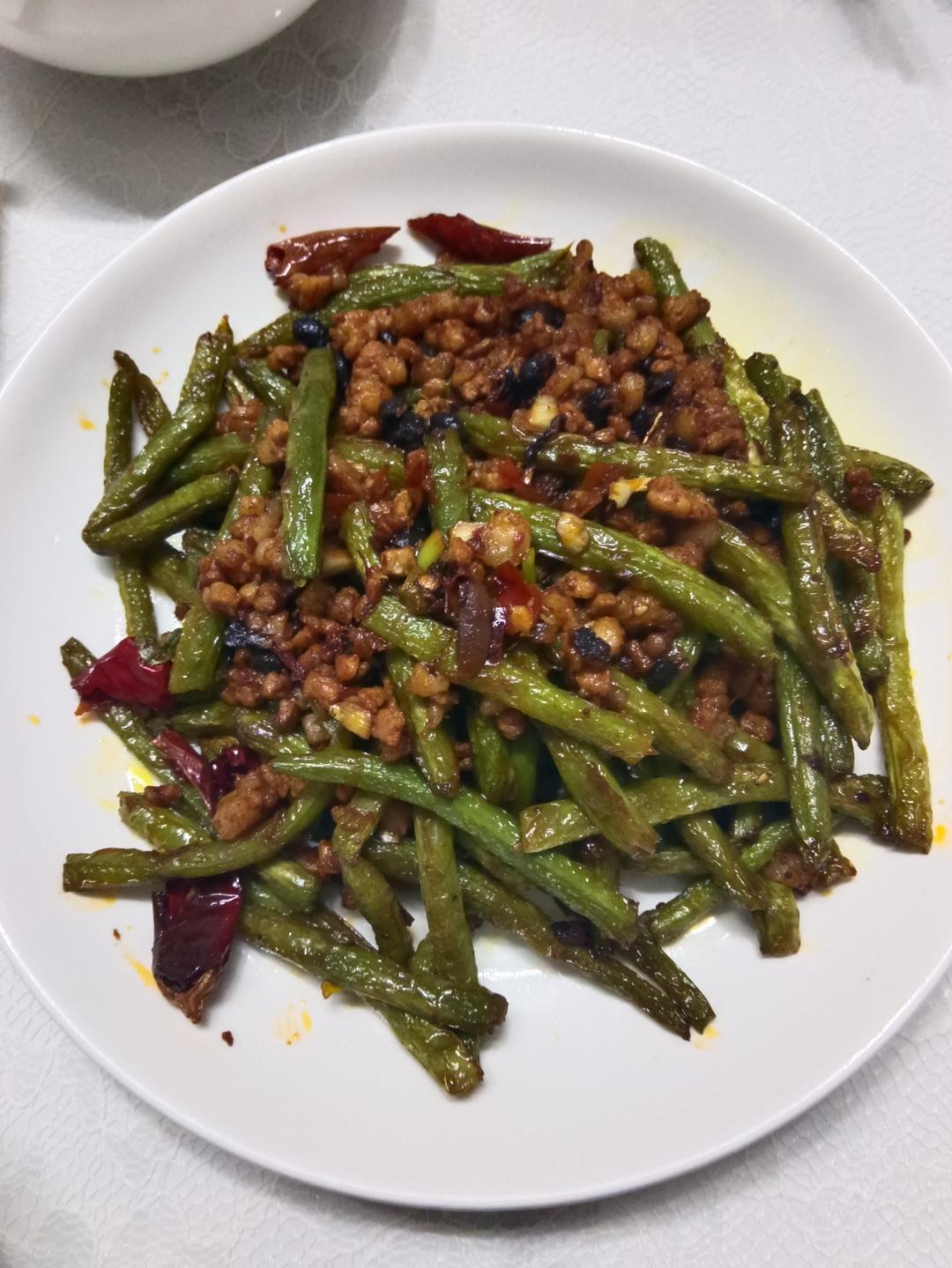 大众口味的“干煸豆角”