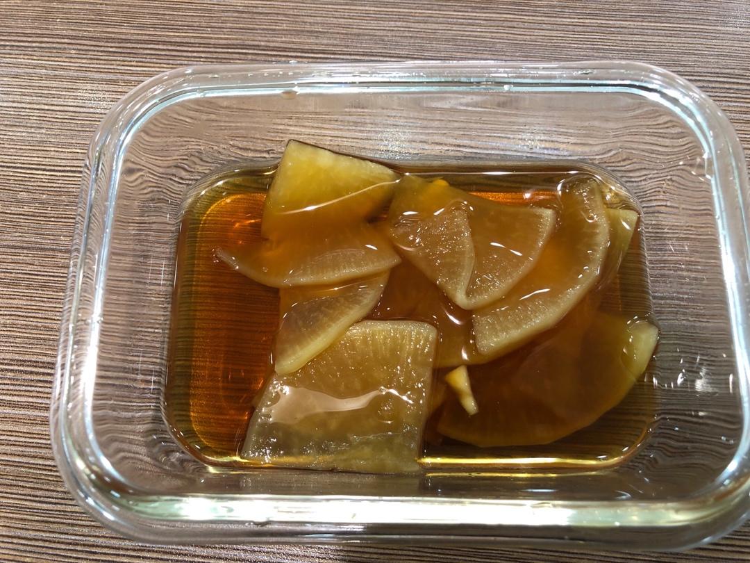 一次成功的美味爽口脆爆酱萝卜😁