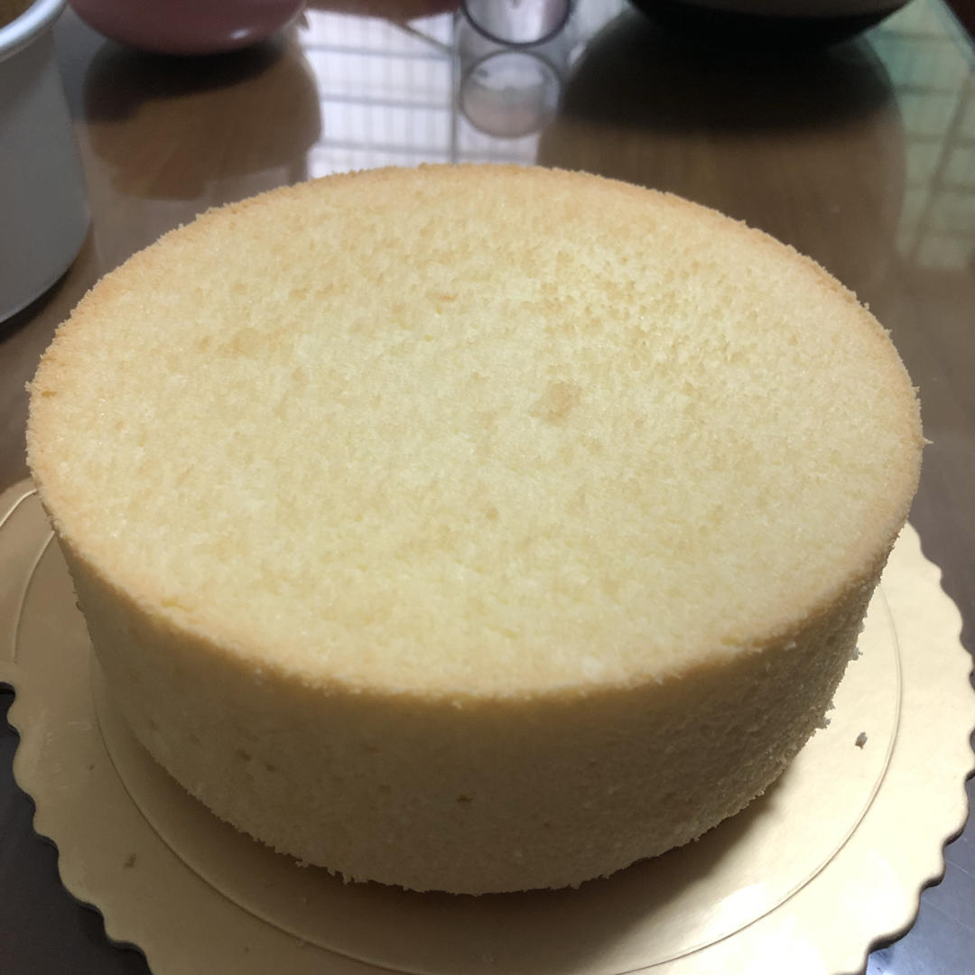 烤箱做蛋糕（戚风蛋糕的做法）