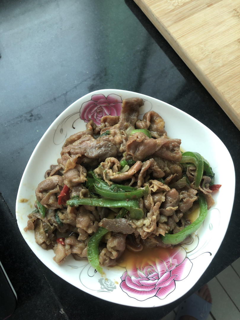 爆炒羊肉卷