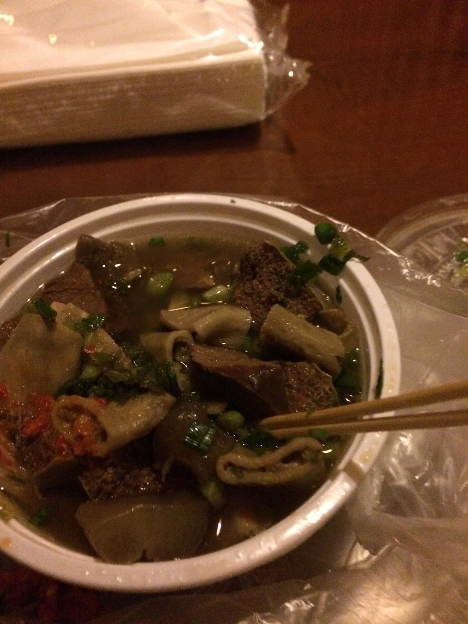 【萝卜炖牛杂】