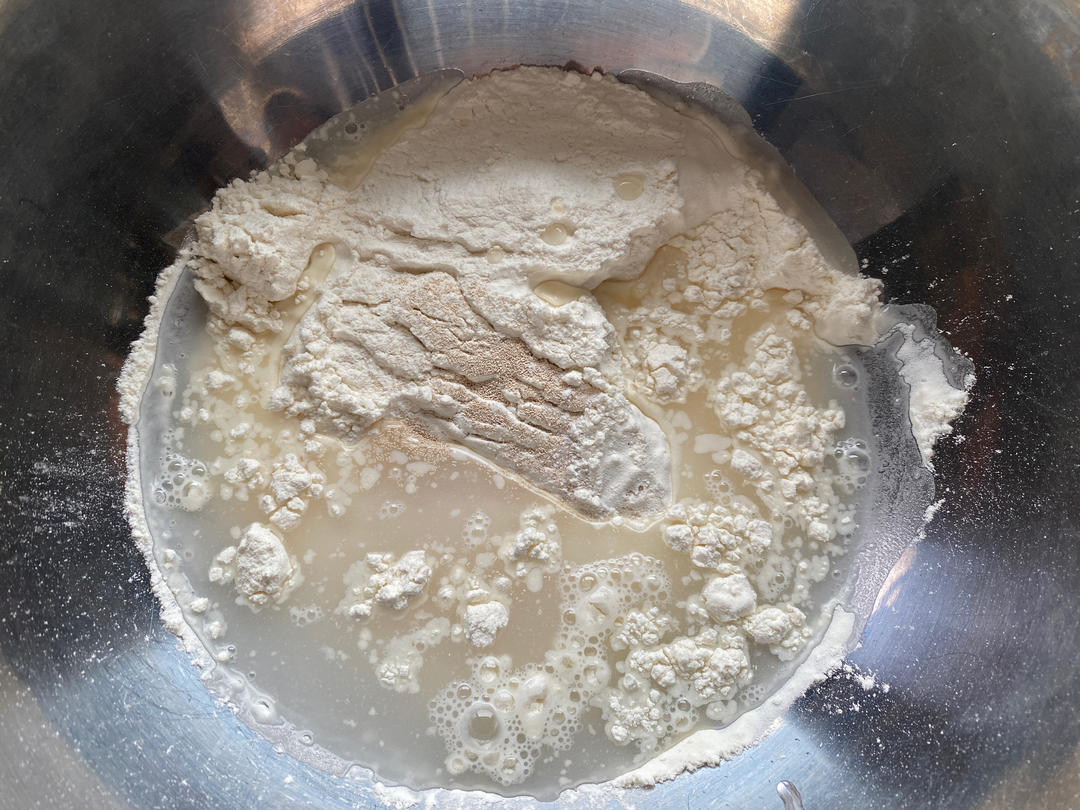 纯奶手撕吐司的做法 步骤1