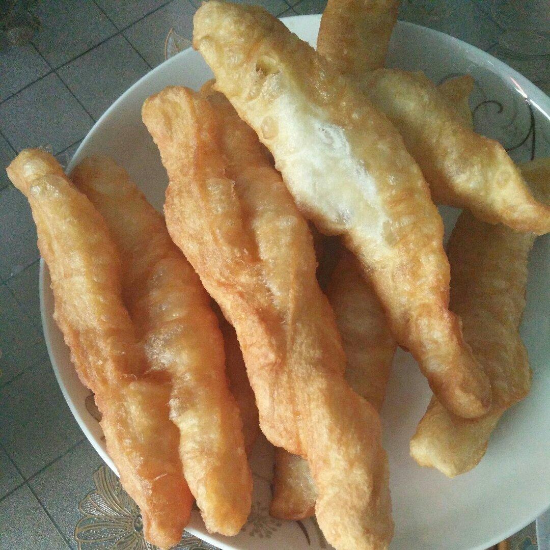 家庭油条的做法