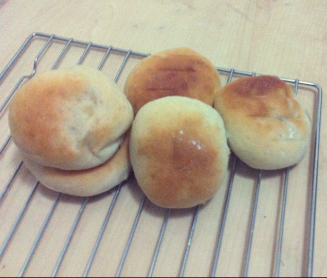 芒果奶酪白面包