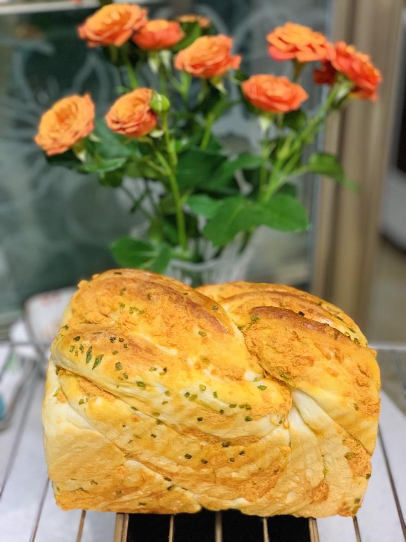 香葱肉松手撕吐司