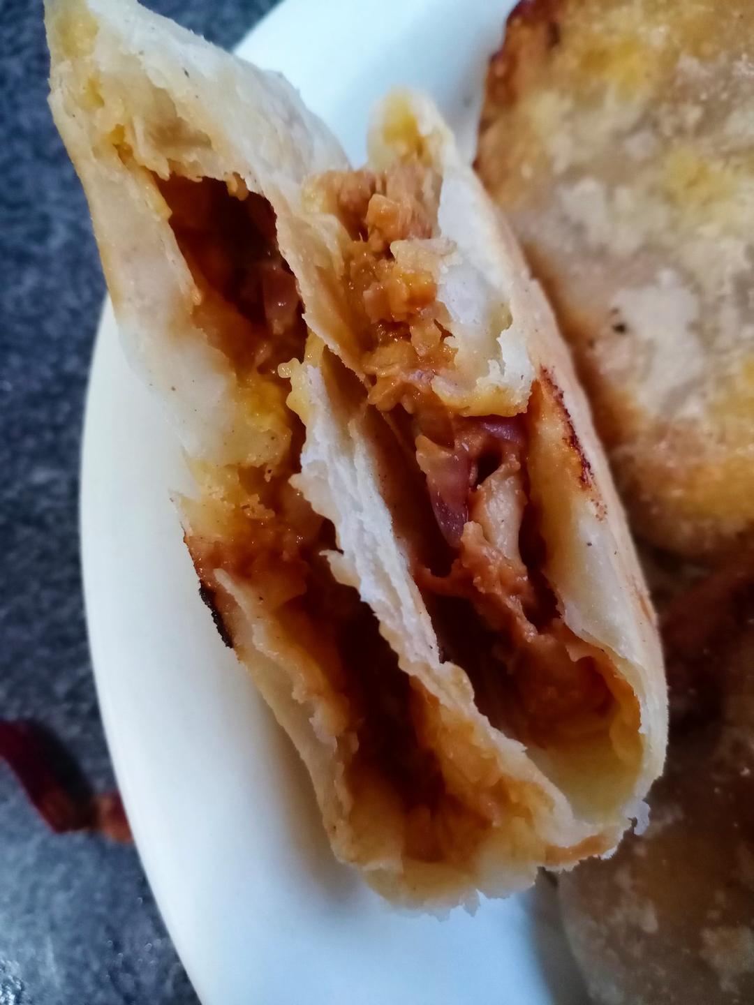 皮薄馅大🔥鲜嫩多汁的香酥孜然鸡肉饼‼️巨好吃