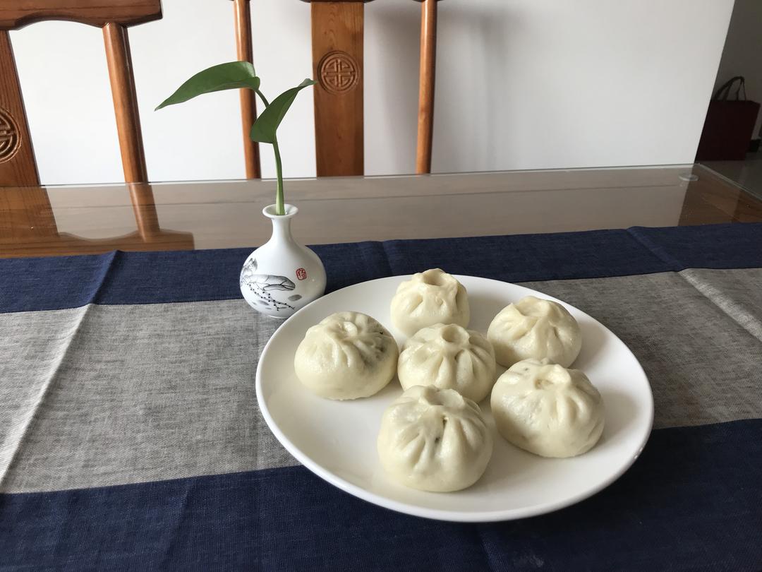 超级完美梅干菜素包子的做法
