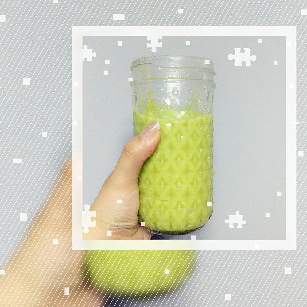 牛油果香蕉奶昔