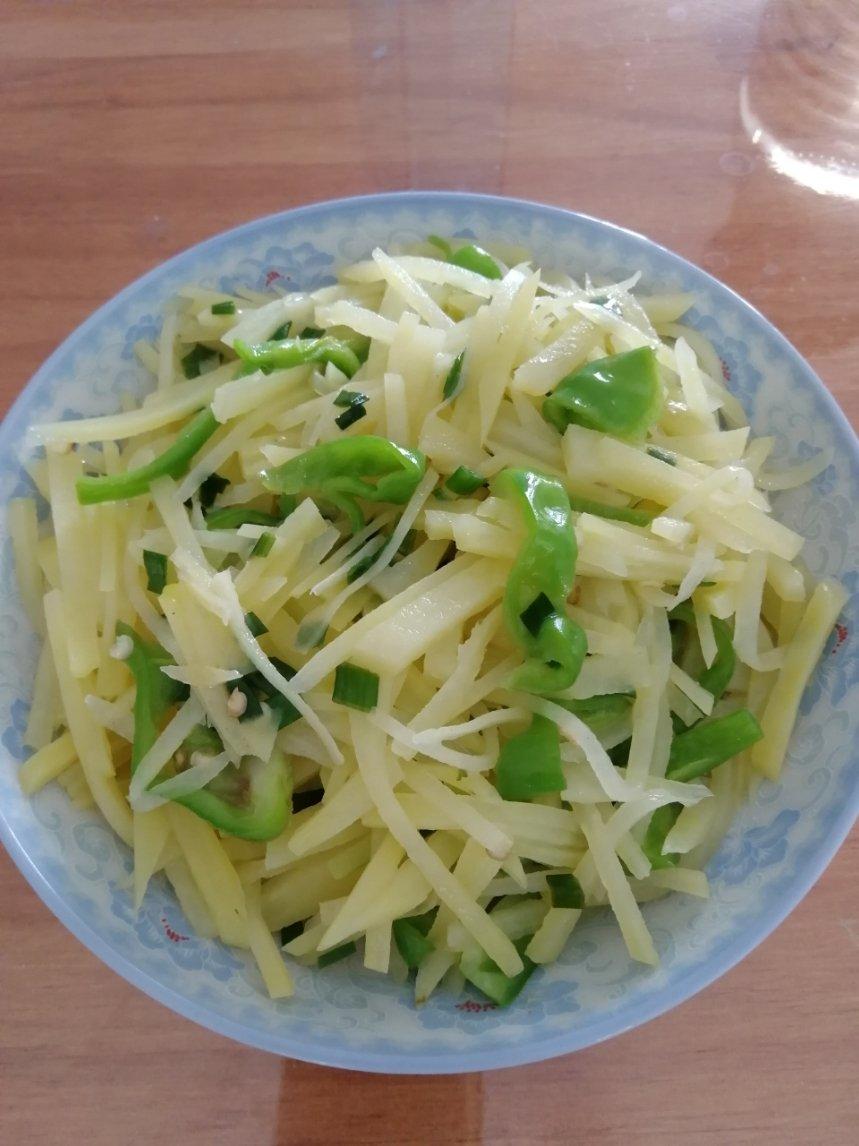 百吃不厌酸辣土豆丝