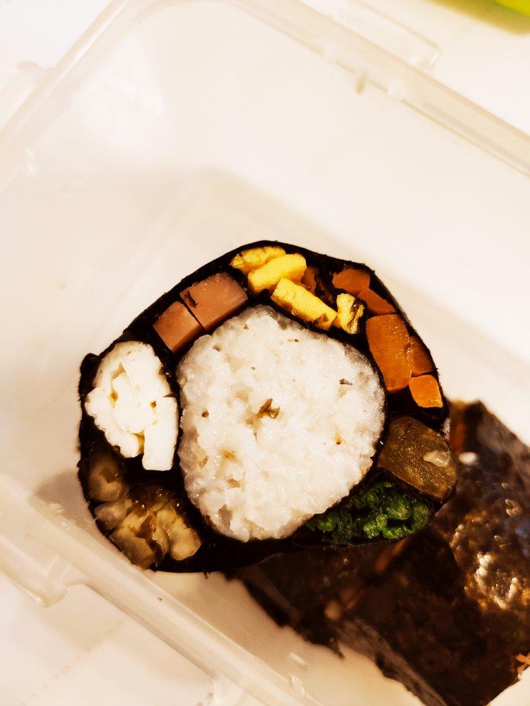 【花瓣紫菜包饭】有颜又有料的便当菜