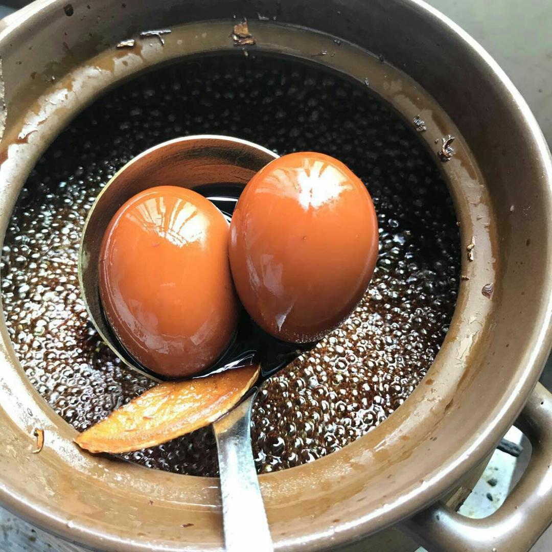 施谕做的猪脚姜醋蛋