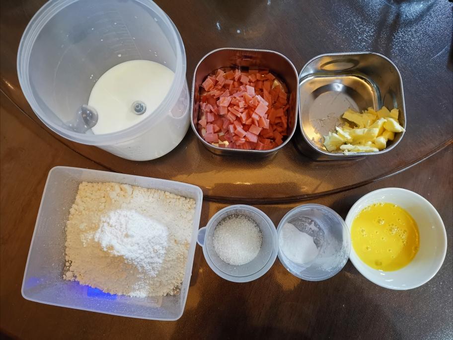 纯奶手撕吐司的做法 步骤1