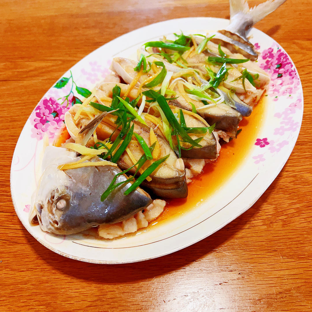 五花肉蒸金鲳鱼干＃底下的五花肉超入味