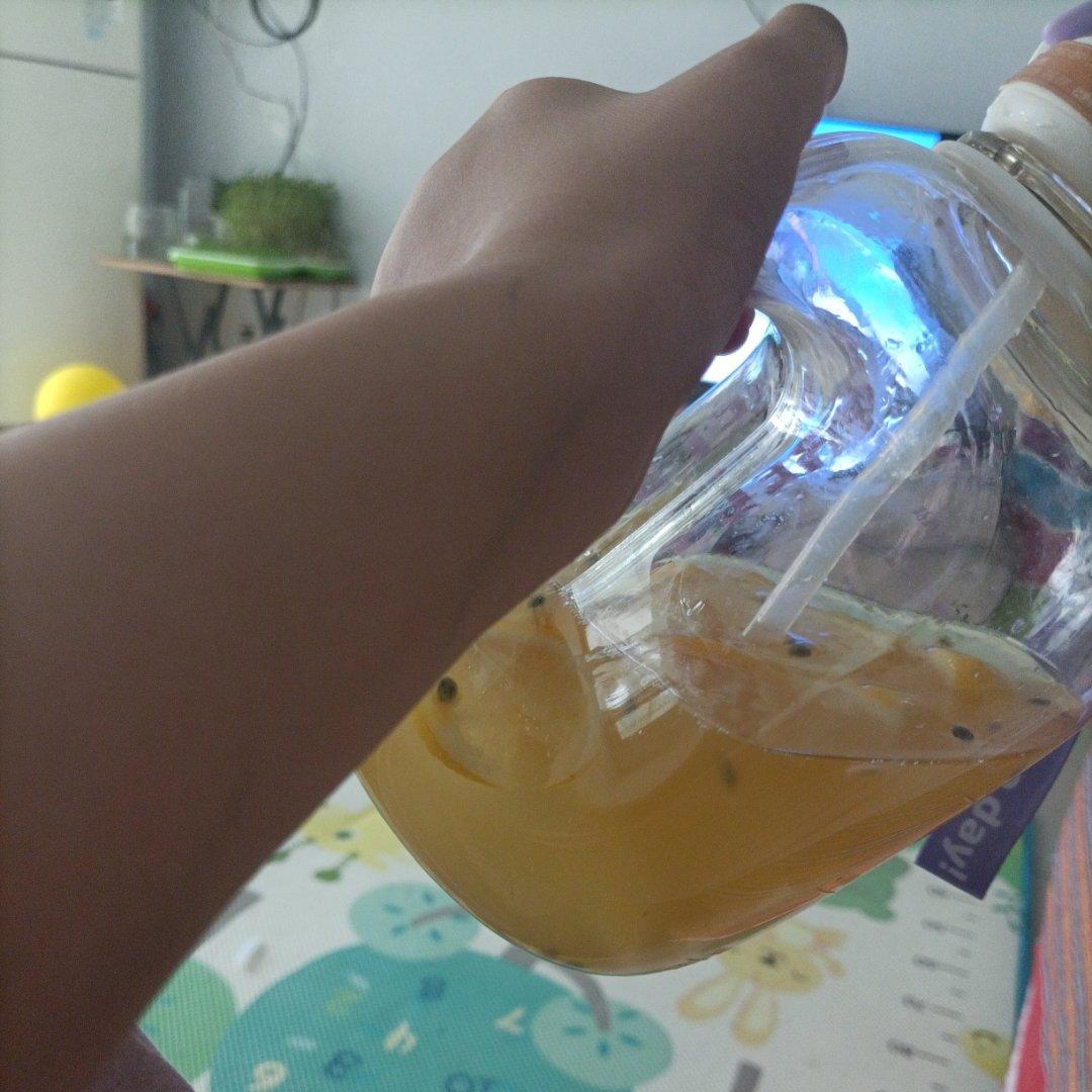 柠檬百香果