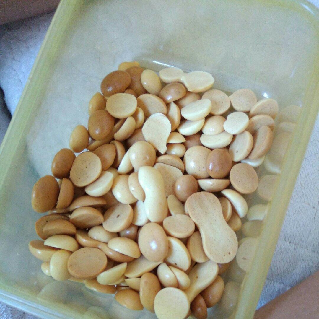 入口即化的无添加蛋黄溶豆