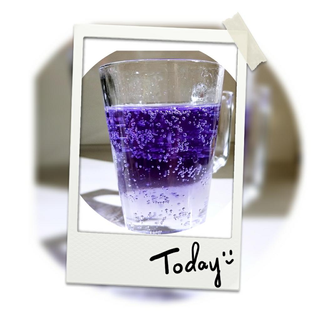 渐变色汽水的做法