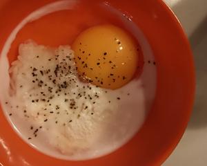芦笋奶香炒蛋的做法 步骤1