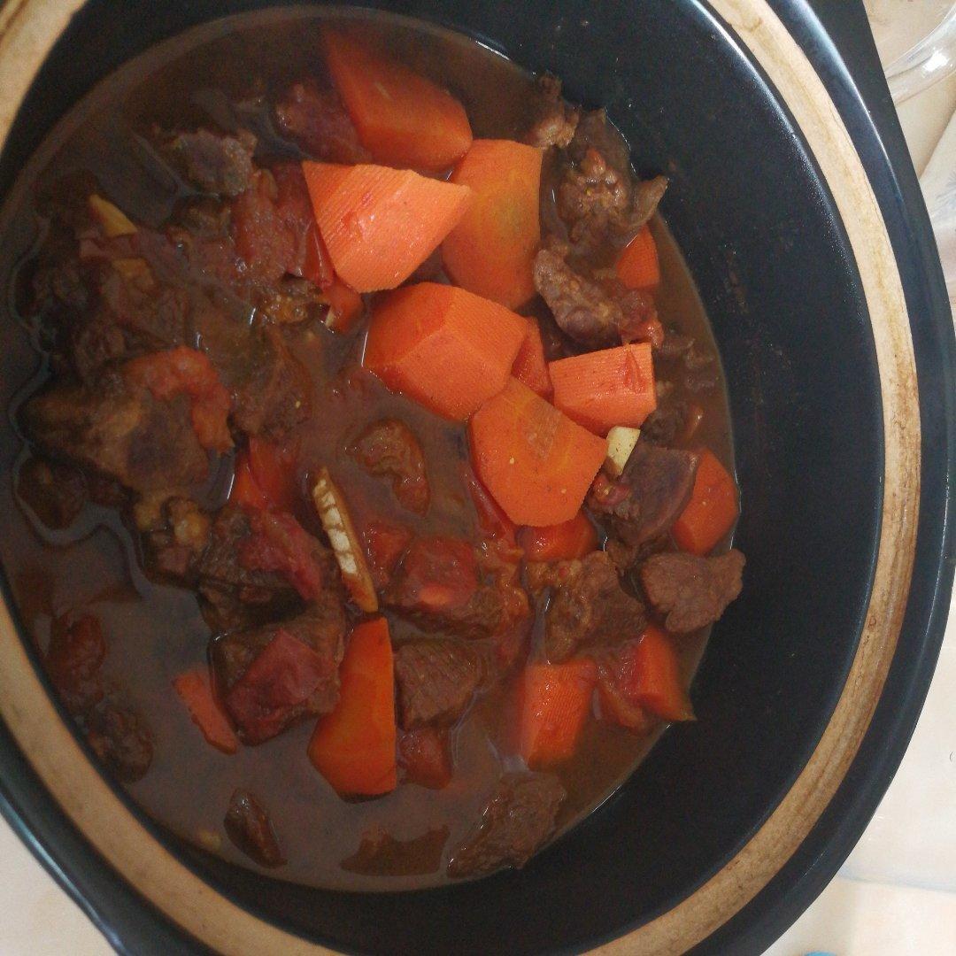 红烧牛肉土豆 （独家秘制）