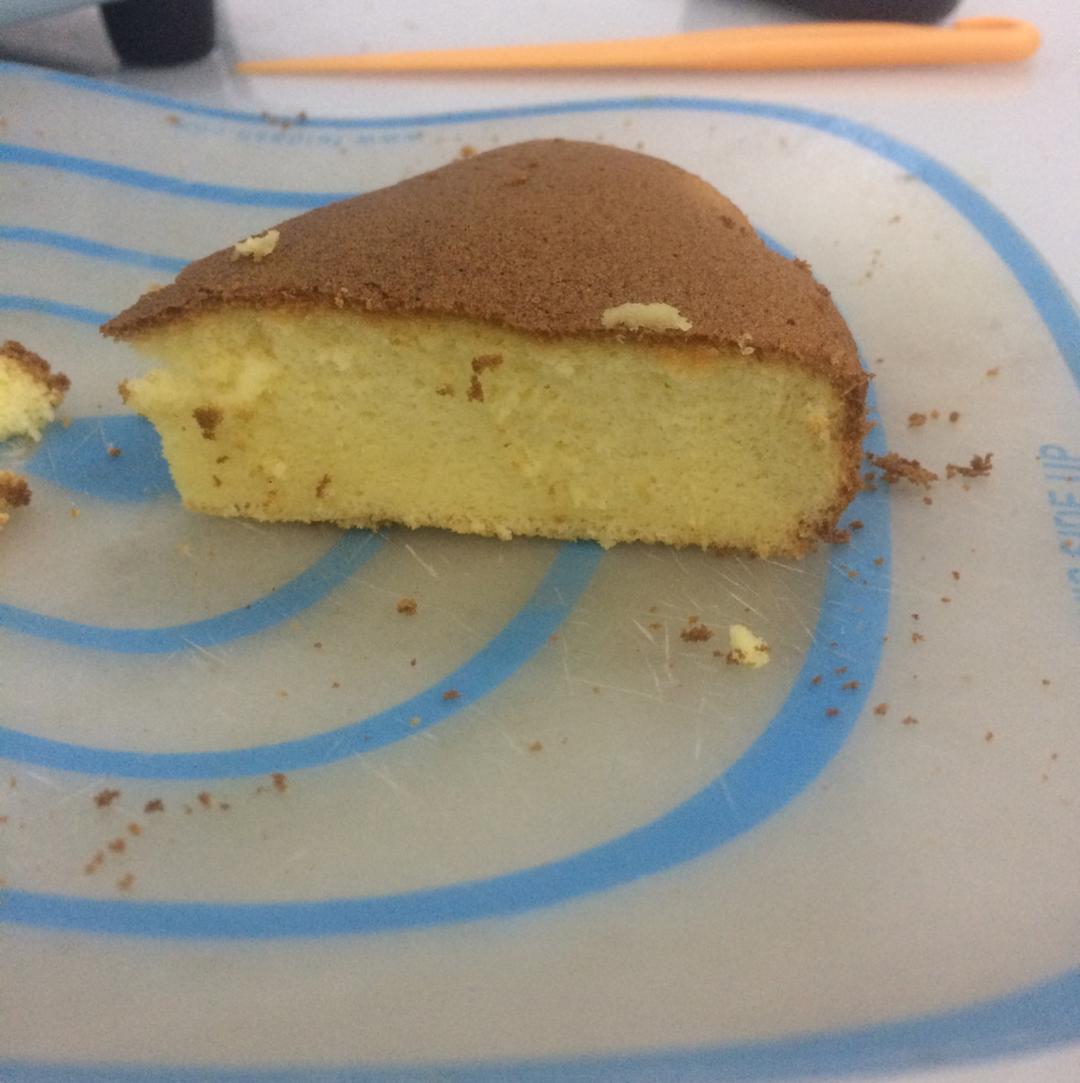 烤箱做蛋糕（戚风蛋糕的做法）