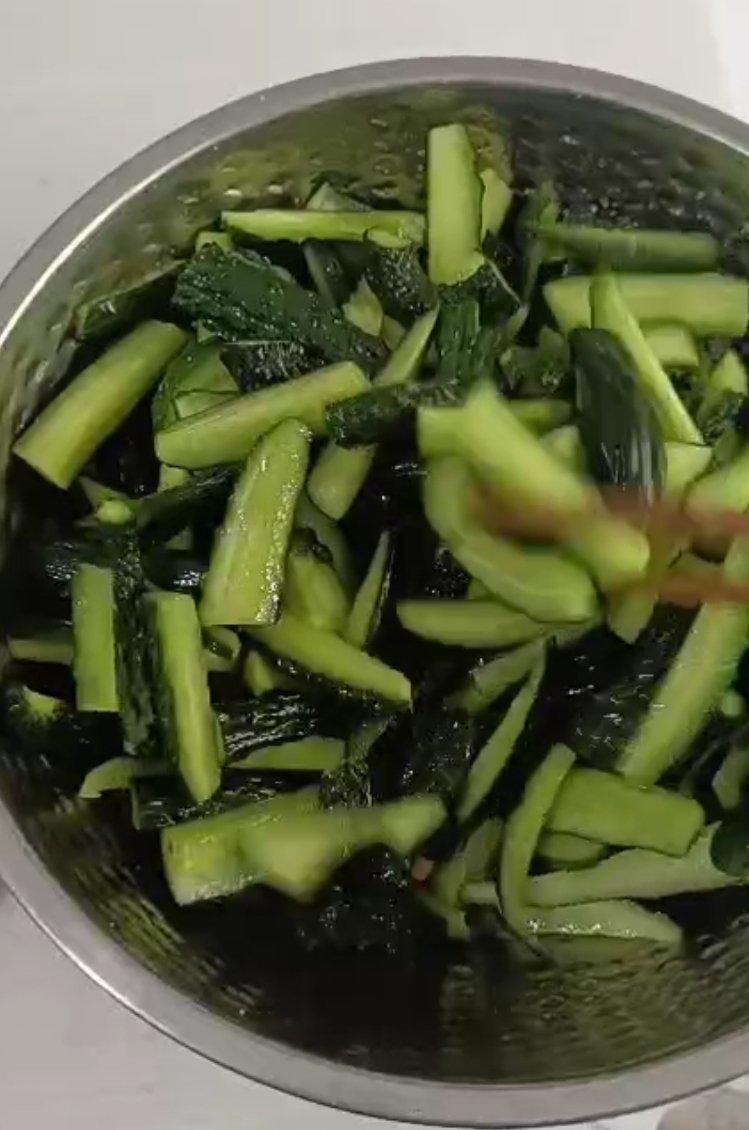 黄瓜咸菜