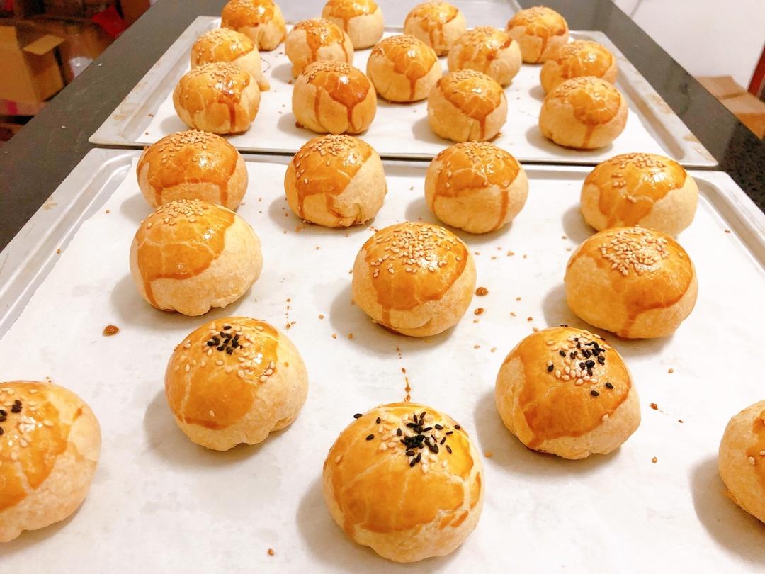 1年只卖15天的台湾菠萝蛋黄酥 黄油版不混酥 更香~