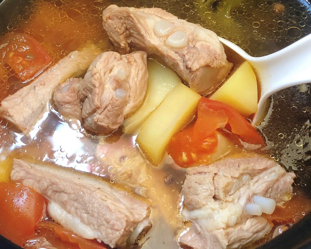 土豆清炖排骨
