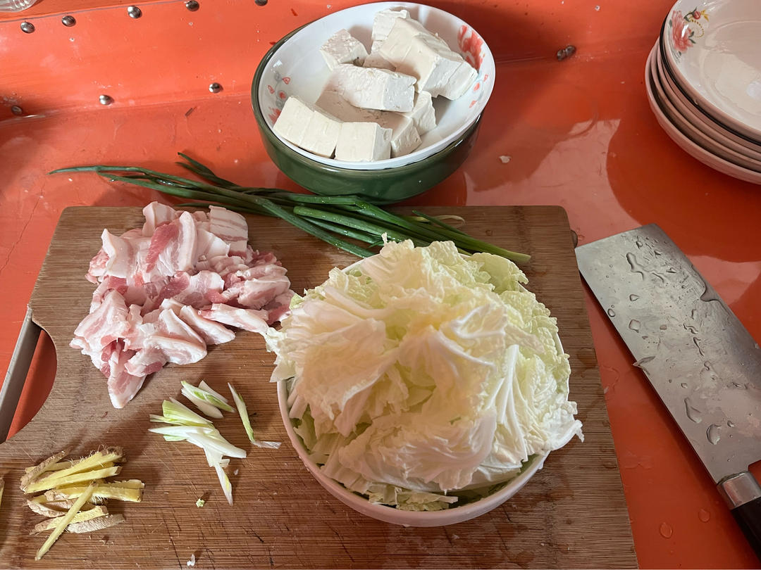 冬季最爱的家常菜！大白菜炖大豆腐或干豆腐