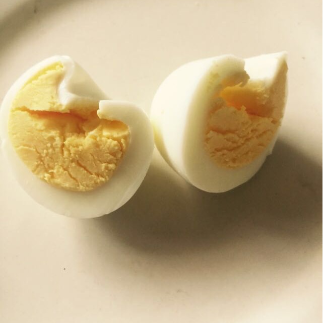 爱心鸡蛋—凹造型