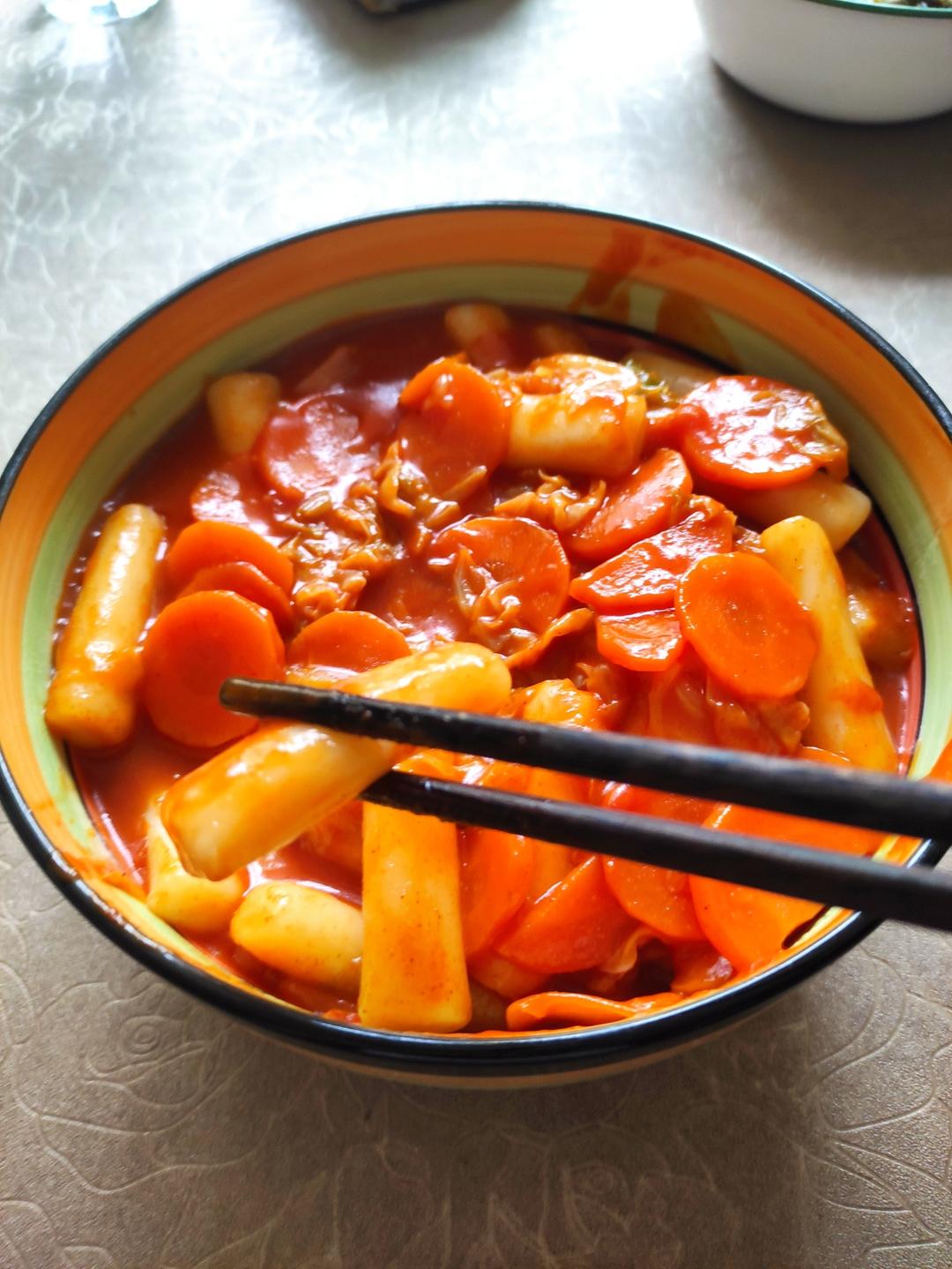 韩式辣炒年糕（or网红芝士套路之芝心年糕）