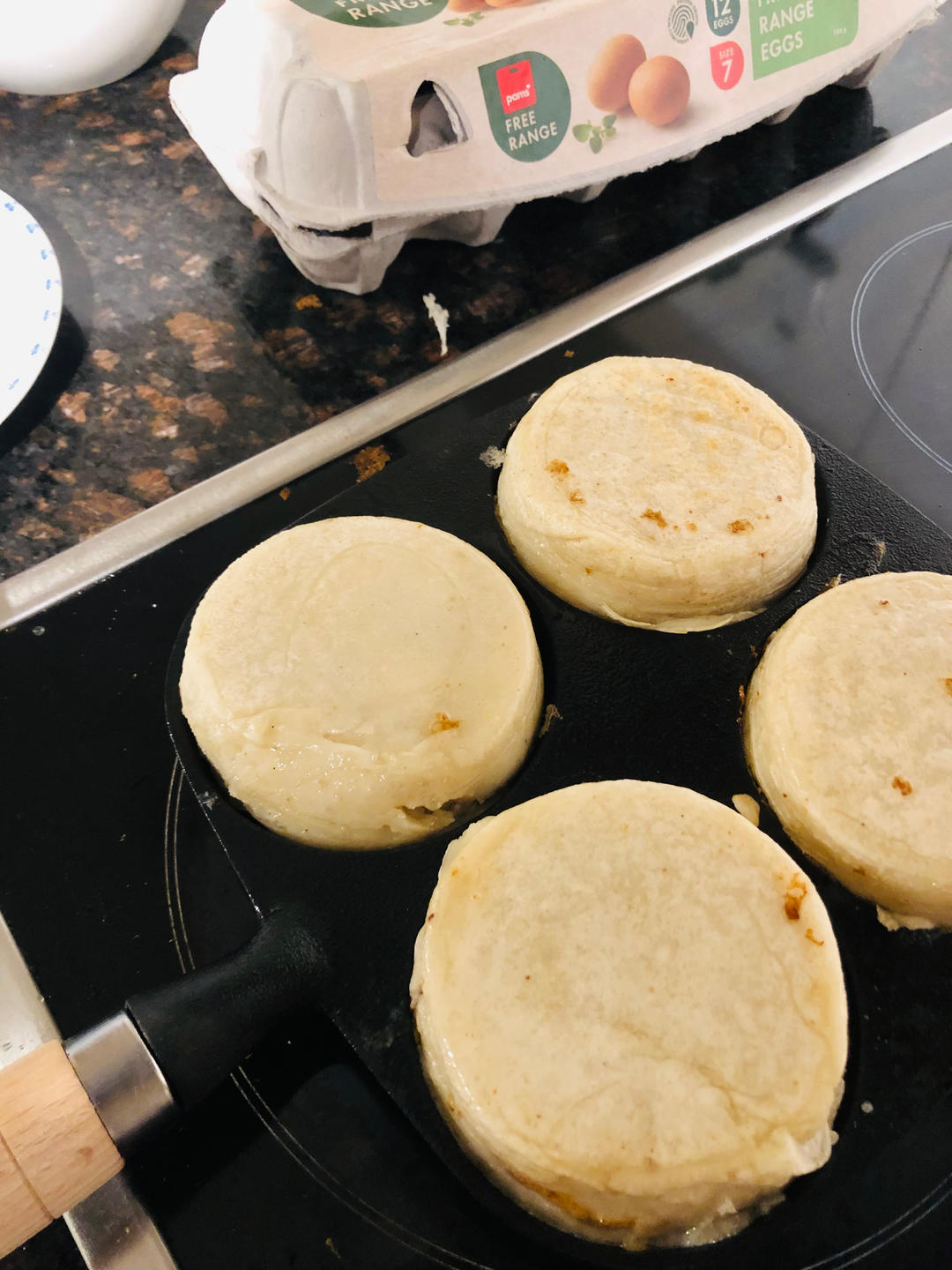 早餐霸王~沉甸甸鸡蛋汉堡